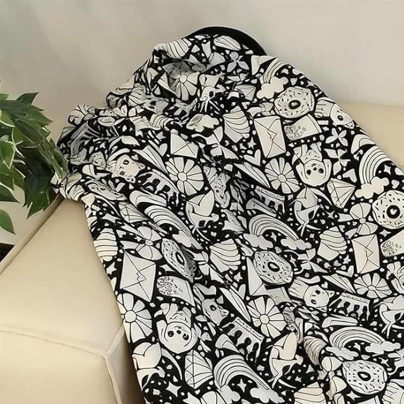 DoodleDream Coloring Blanket