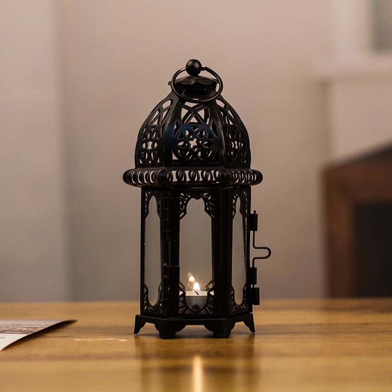 ColorGleam Retro Moroccan Lantern