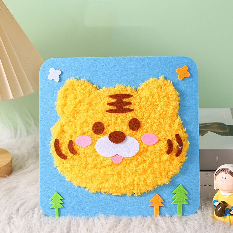 MiniMakers Embroidery Set