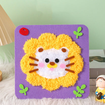 MiniMakers Embroidery Set