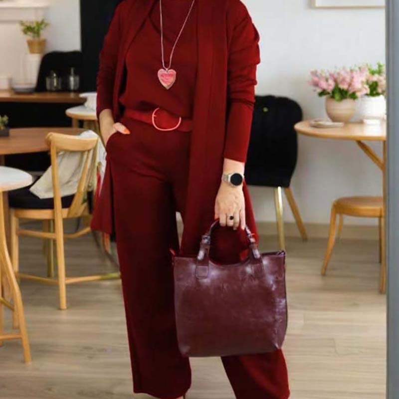 Elegant 3-Piece Set for Women