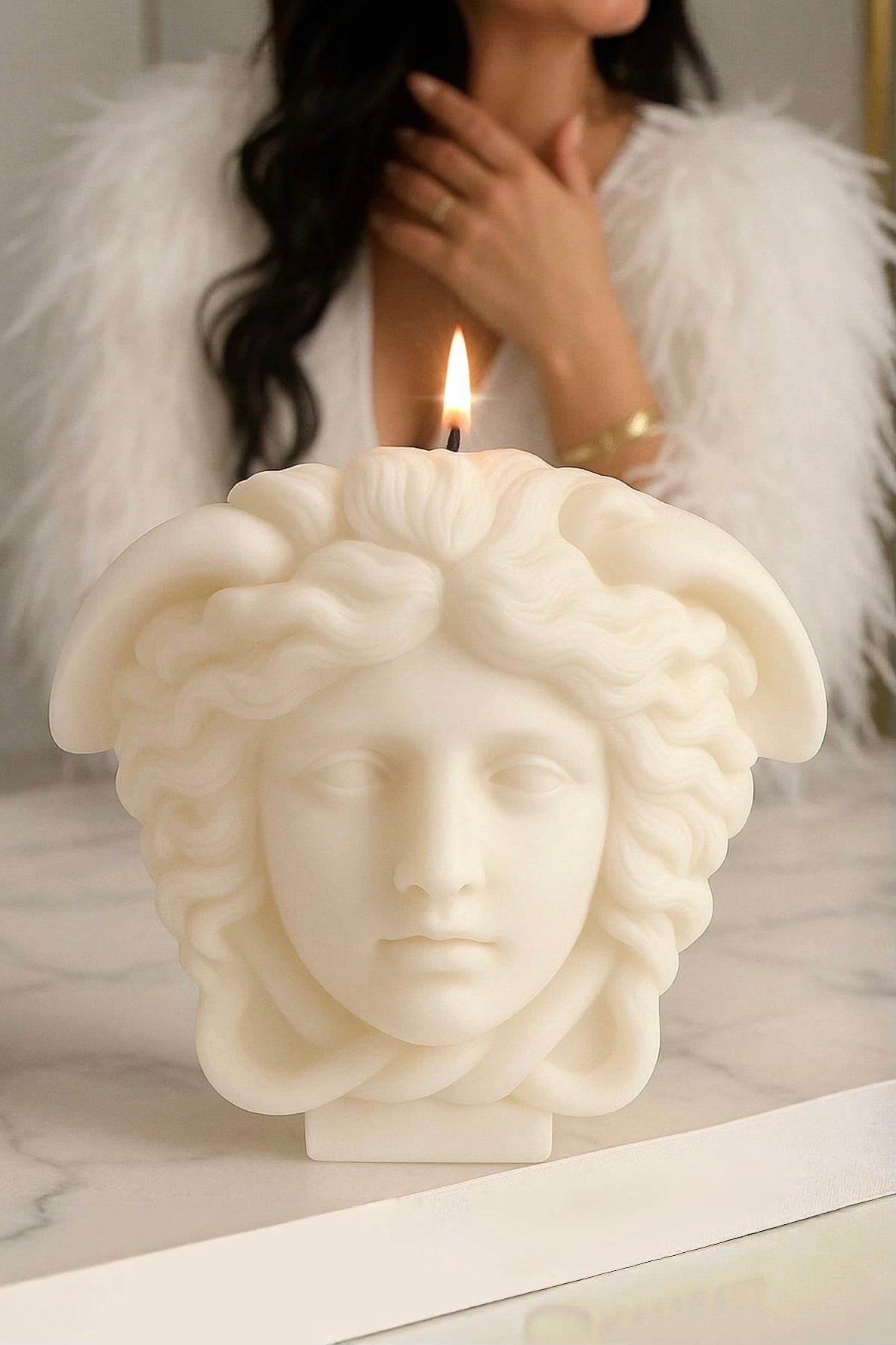 SerpentGaze Sculpture Candle