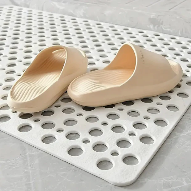 Corner Fit Secure Shower Mat