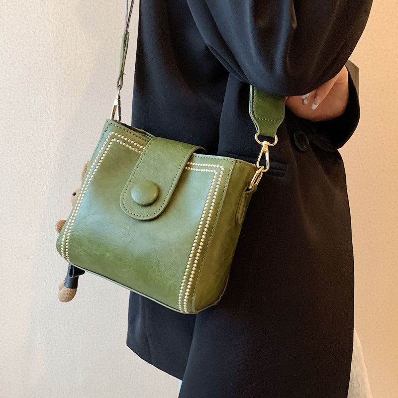 RetroChic Tote