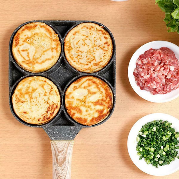 QuadraSizzle 4-Cup Omelette Pan
