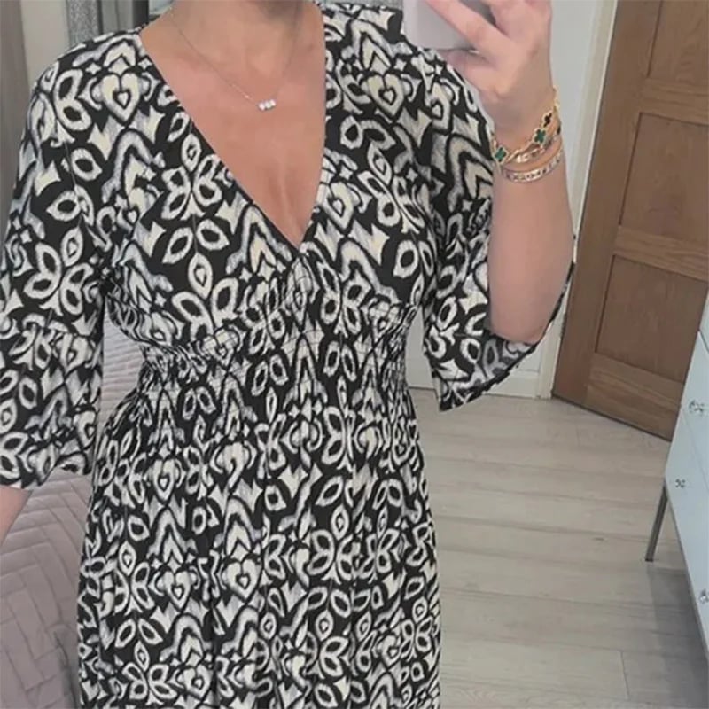 Elegant Vintage Floral Dress