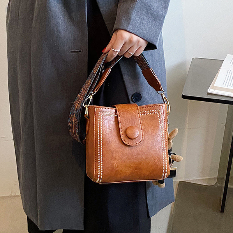 RetroChic Tote