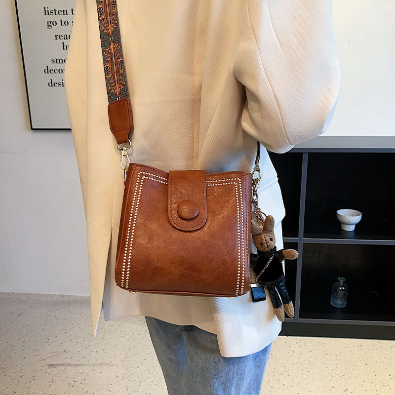 RetroChic Tote
