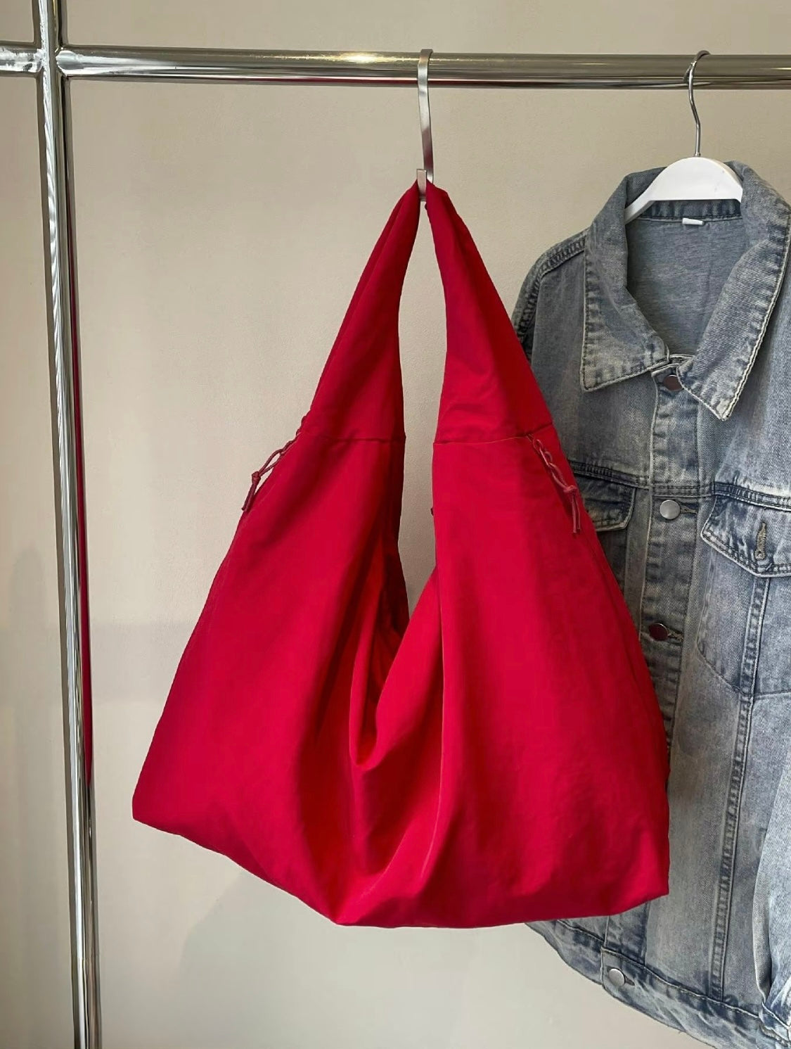 Large Capacity Tote Bag