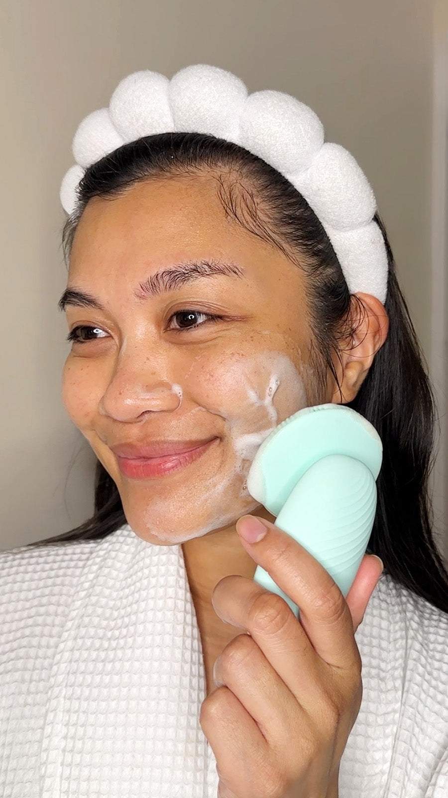 ClearWave Facial Brush