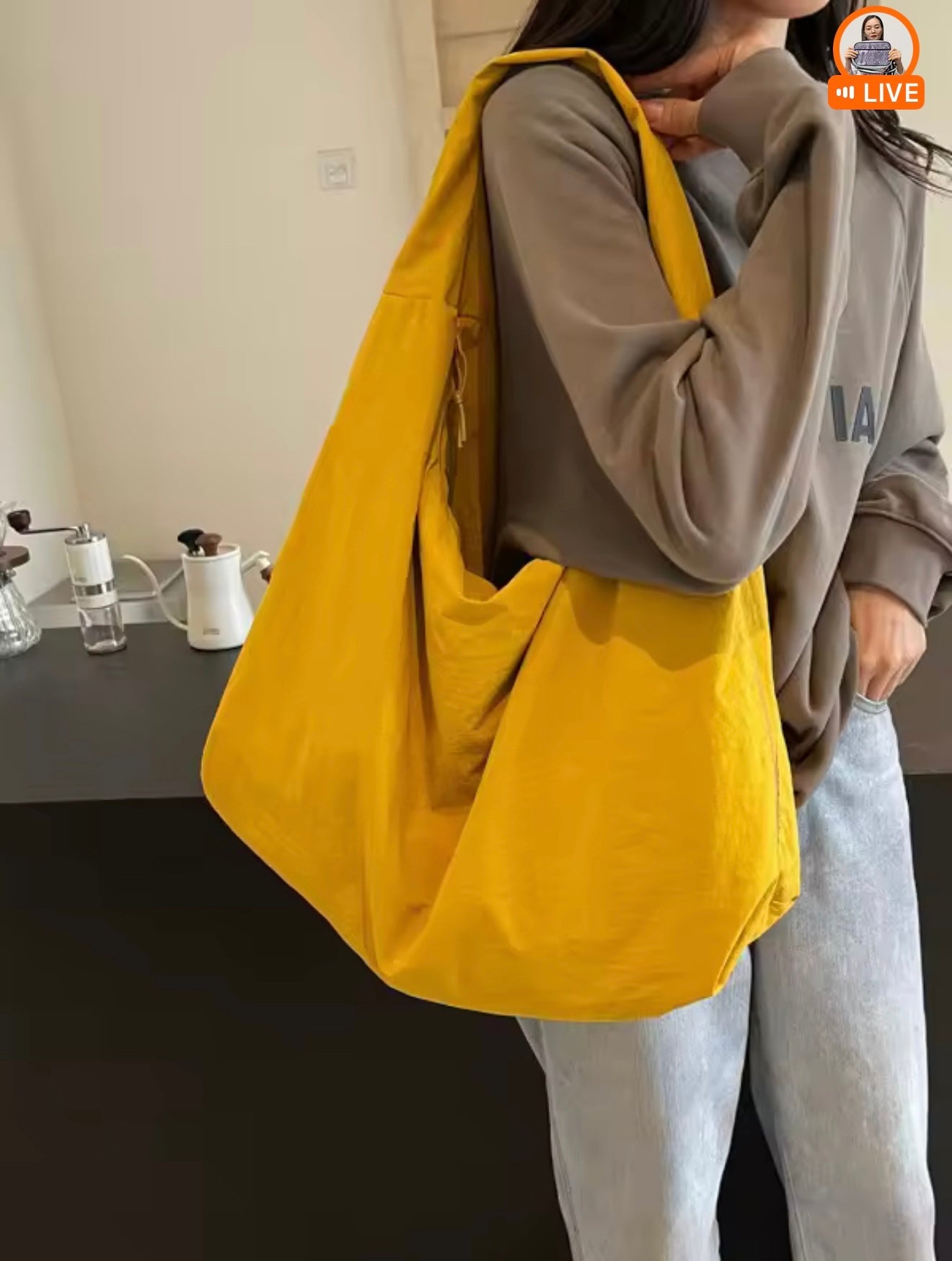 Large Capacity Tote Bag