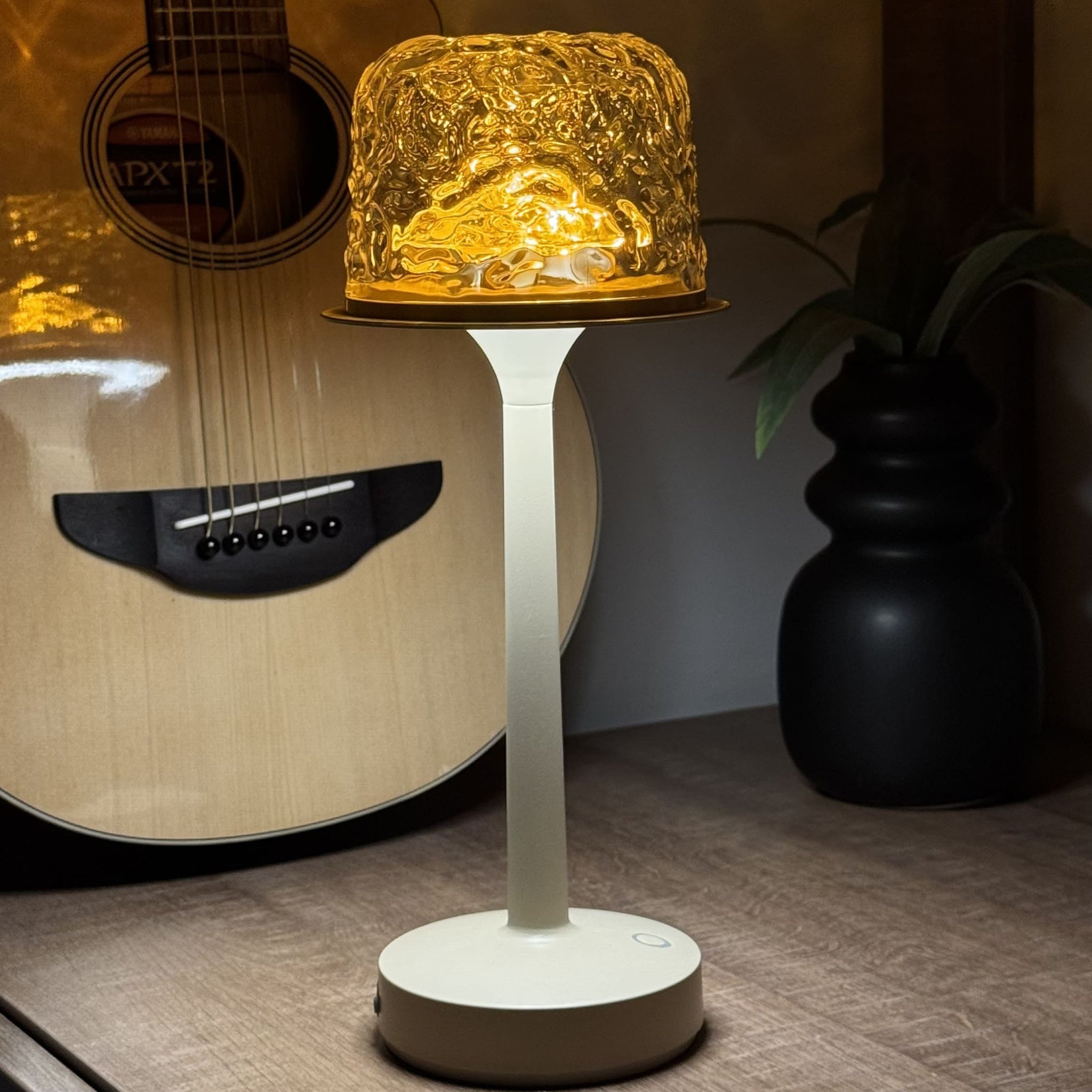 AuroraGlow Lamp
