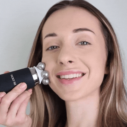 Revolutionary 5-in-1 Facial Wand