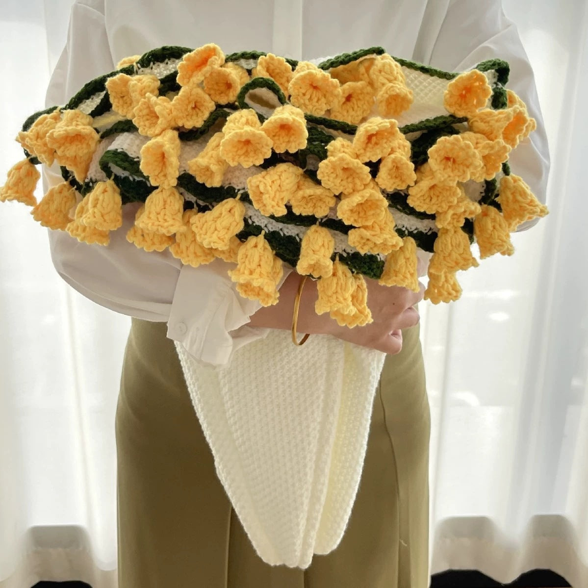 Eternal Flower Bouquet Blanket