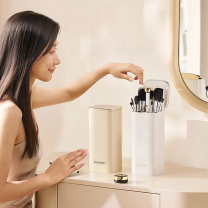 GlamLift Brush Keeper
