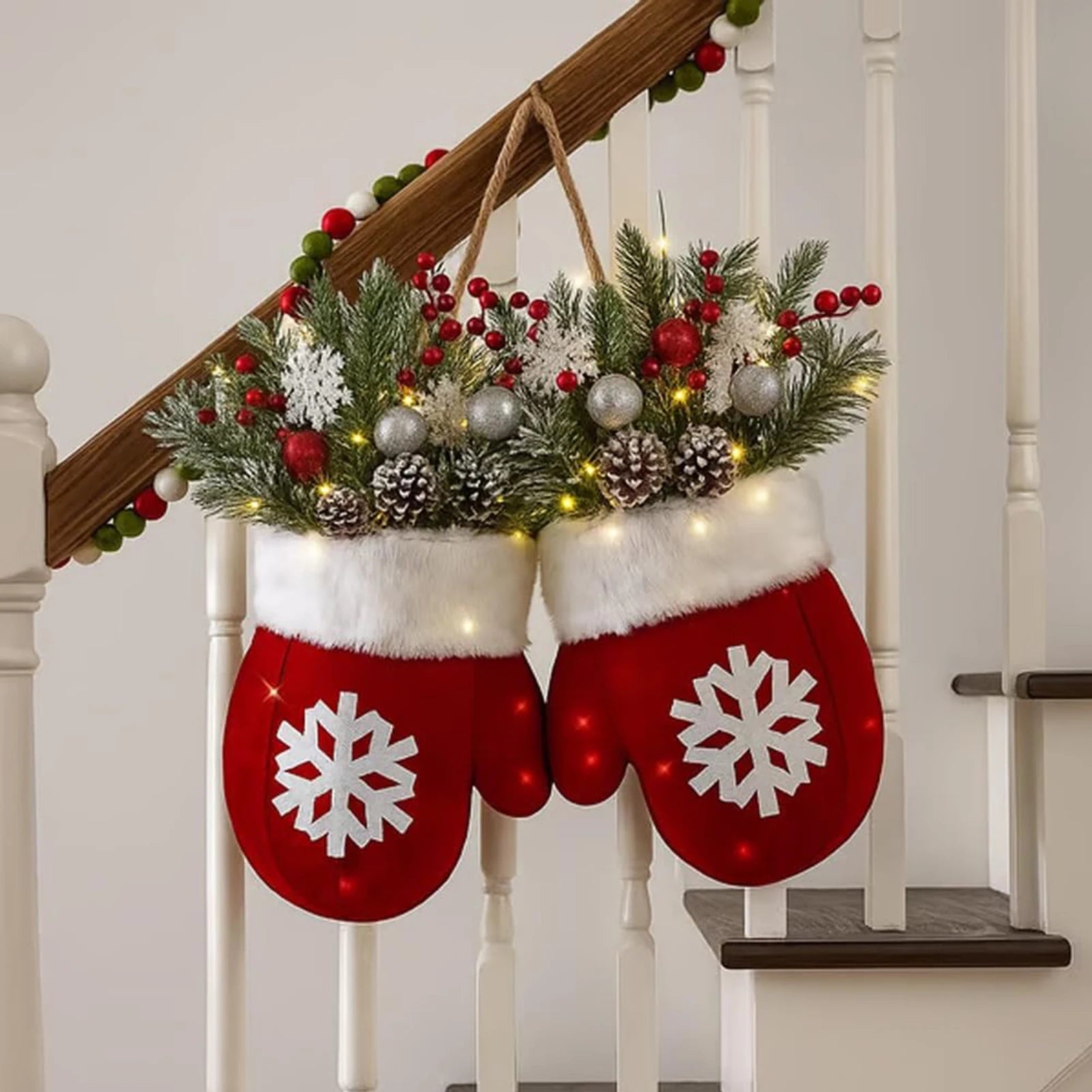 GlowGlove Christmas Wreath