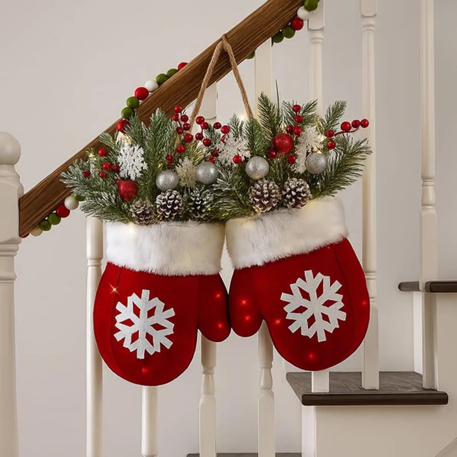 GlowGlove Christmas Wreath