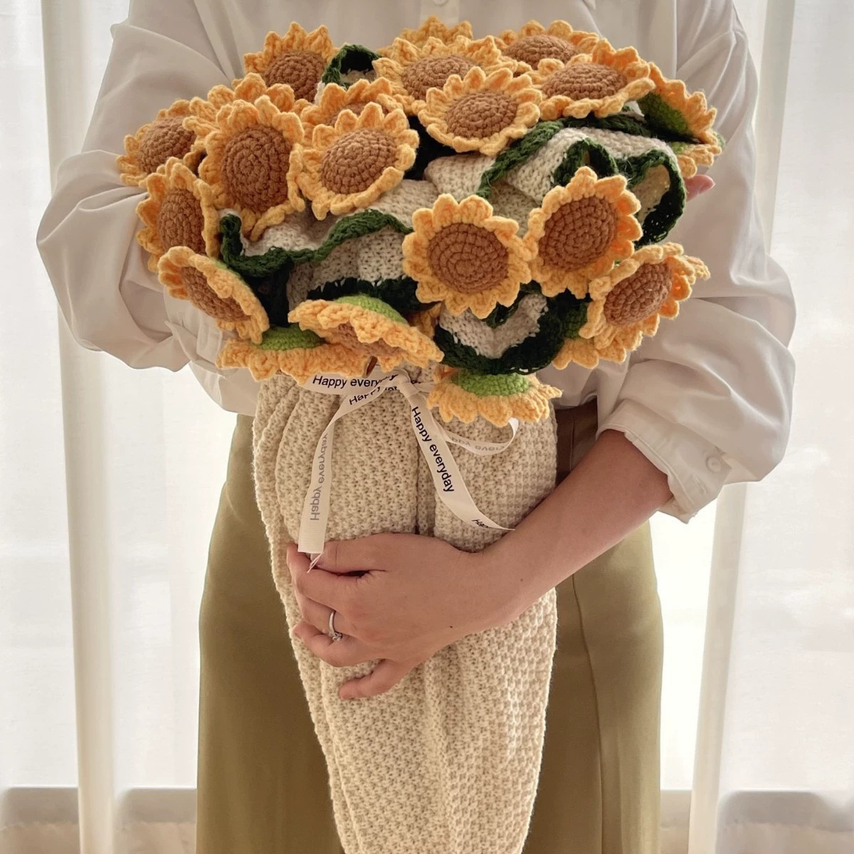 Eternal Flower Bouquet Blanket