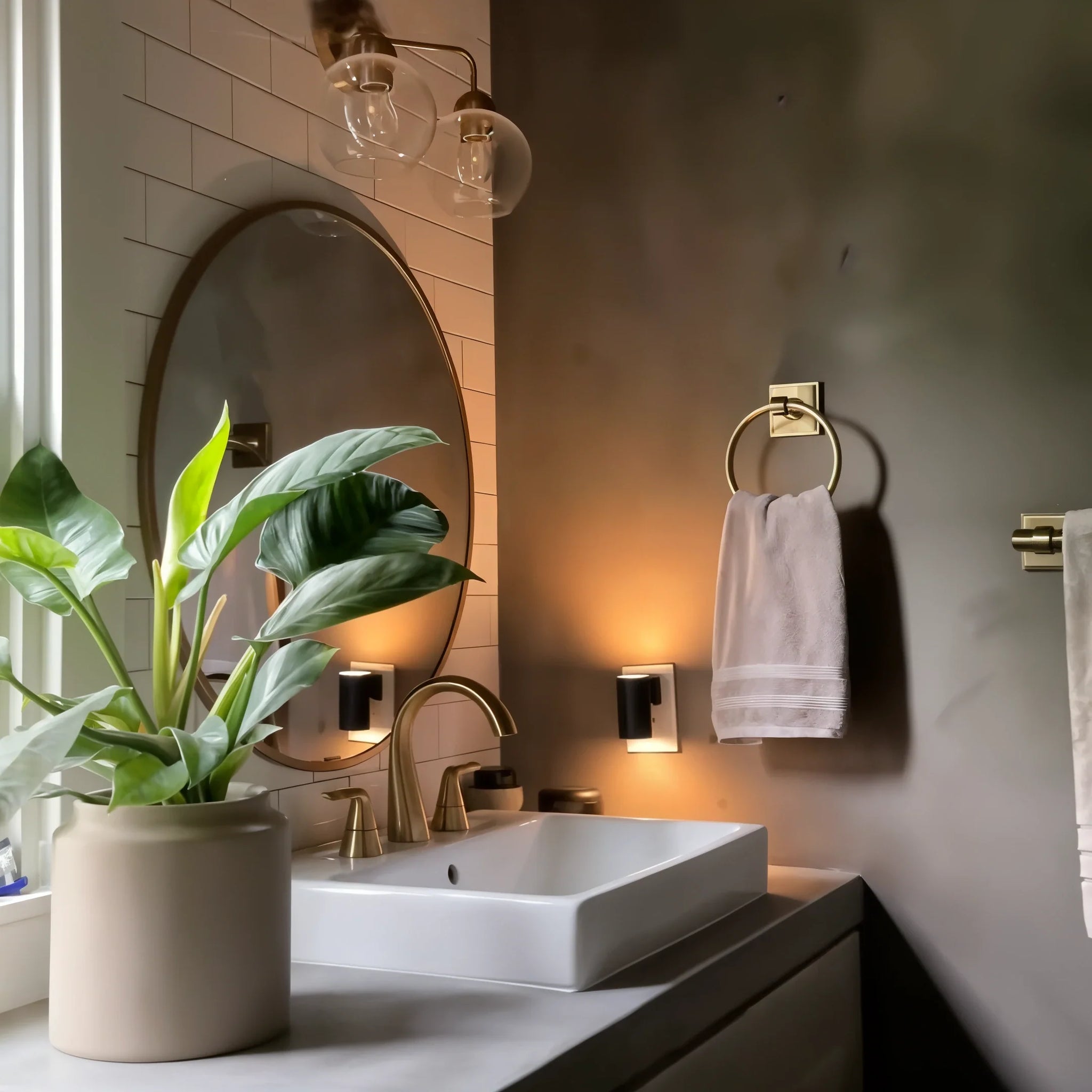 QuietBeam Smart Dimmable Night Light
