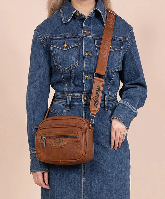 Wrangler Multi-Pocket Crossbody Bag