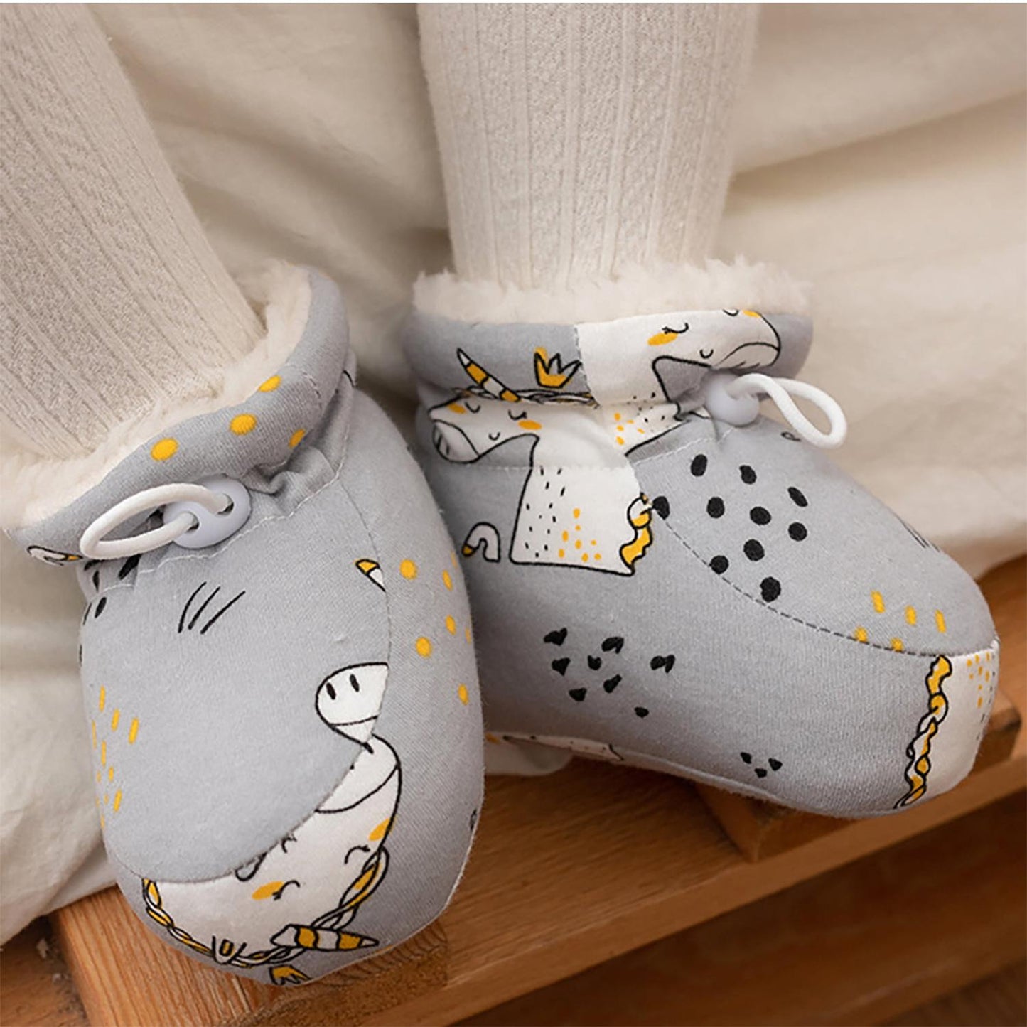 CozyCub Baby Booties | 4 FOR 1 DEAL!🔥