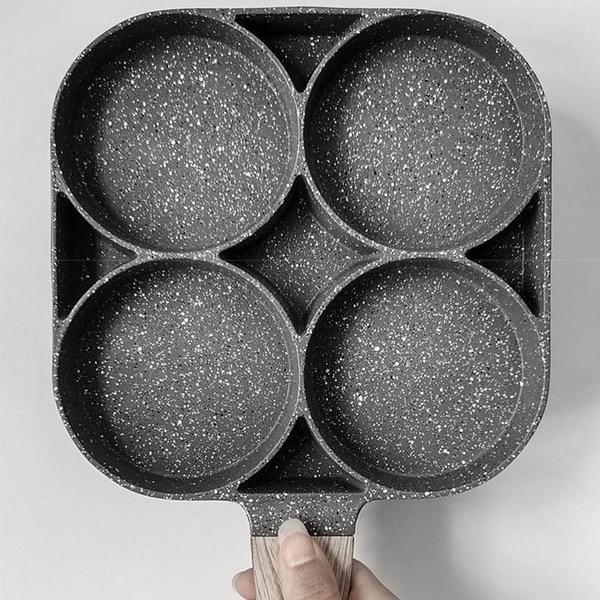 QuadraSizzle 4-Cup Omelette Pan
