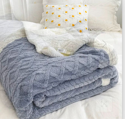 Cocolino Plush Blanket – Thick, Soft, and Perfect for Snuggling
