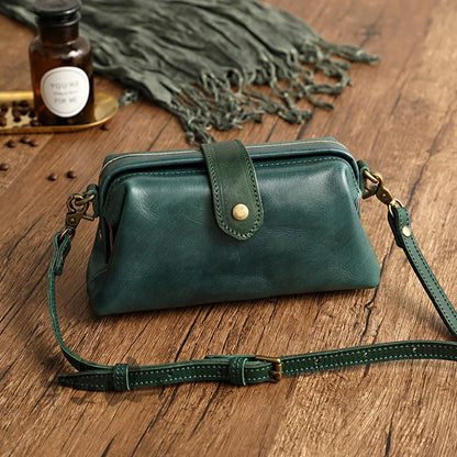 Elegant Leather Crossbody Bag