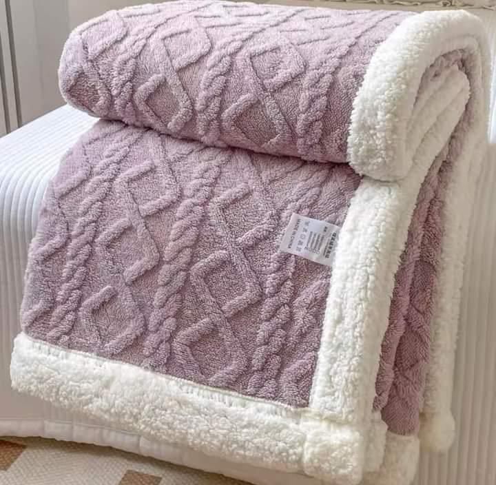 Cocolino Plush Blanket – Thick, Soft, and Perfect for Snuggling