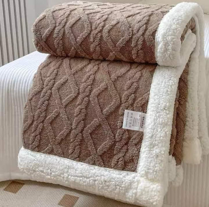 Cocolino Plush Blanket – Thick, Soft, and Perfect for Snuggling