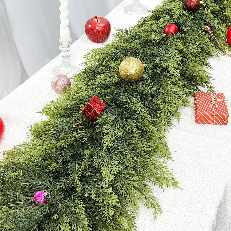 CedarMagic 6ft Garland