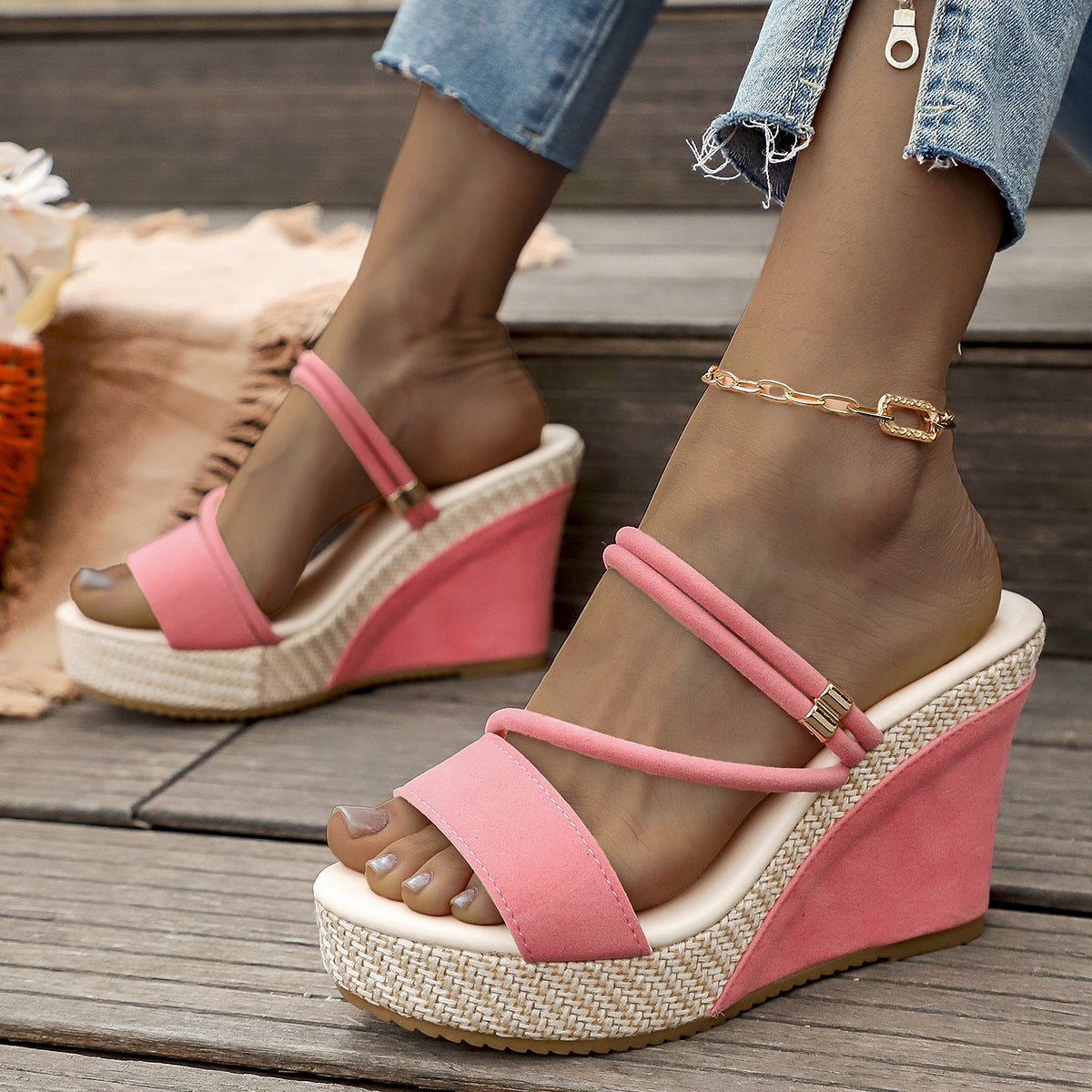 Velvet Air Wedge Sandals