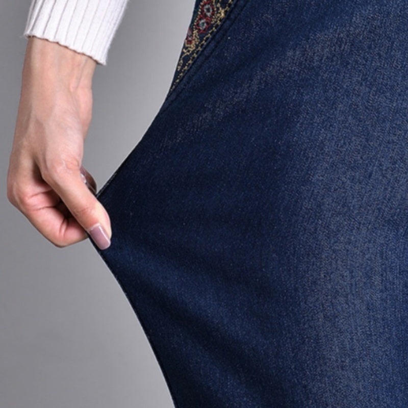 Women's Elastic Waist Jeans