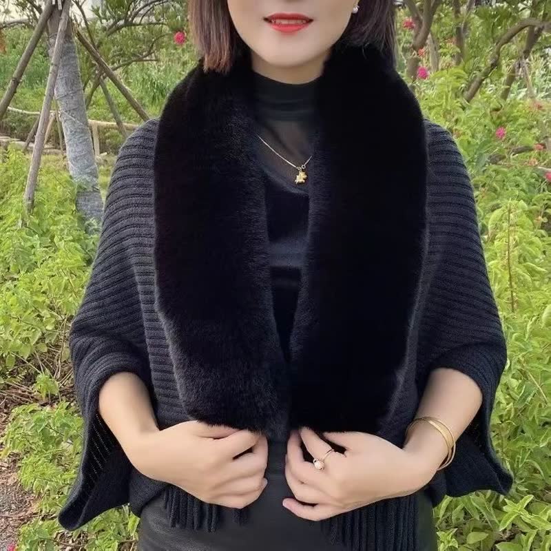 SnowCharm Large Knitted Shawl