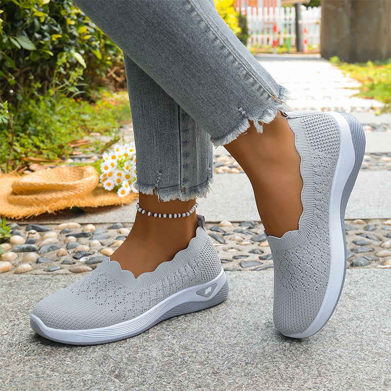 Lightweight Breathable Walking Shoes