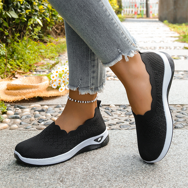 Lightweight Breathable Walking Shoes